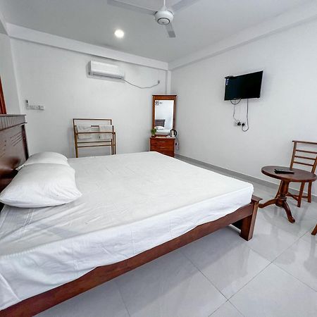 Meridian Holiday Resort Ratnapura Ngoại thất bức ảnh