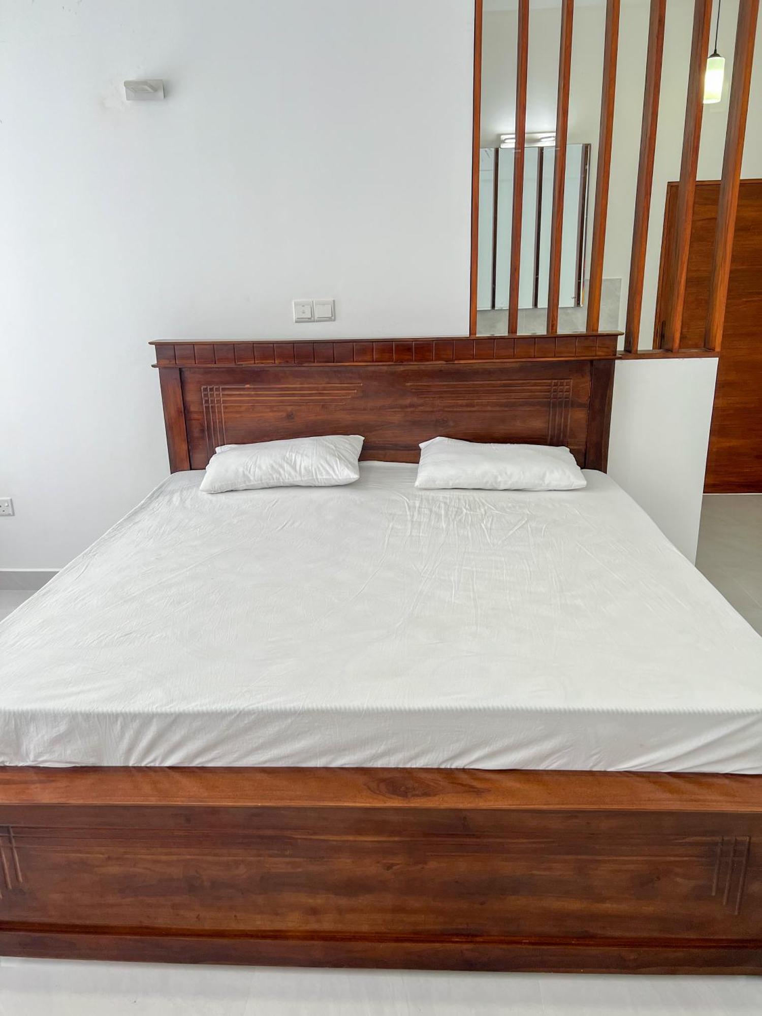 Meridian Holiday Resort Ratnapura Ngoại thất bức ảnh