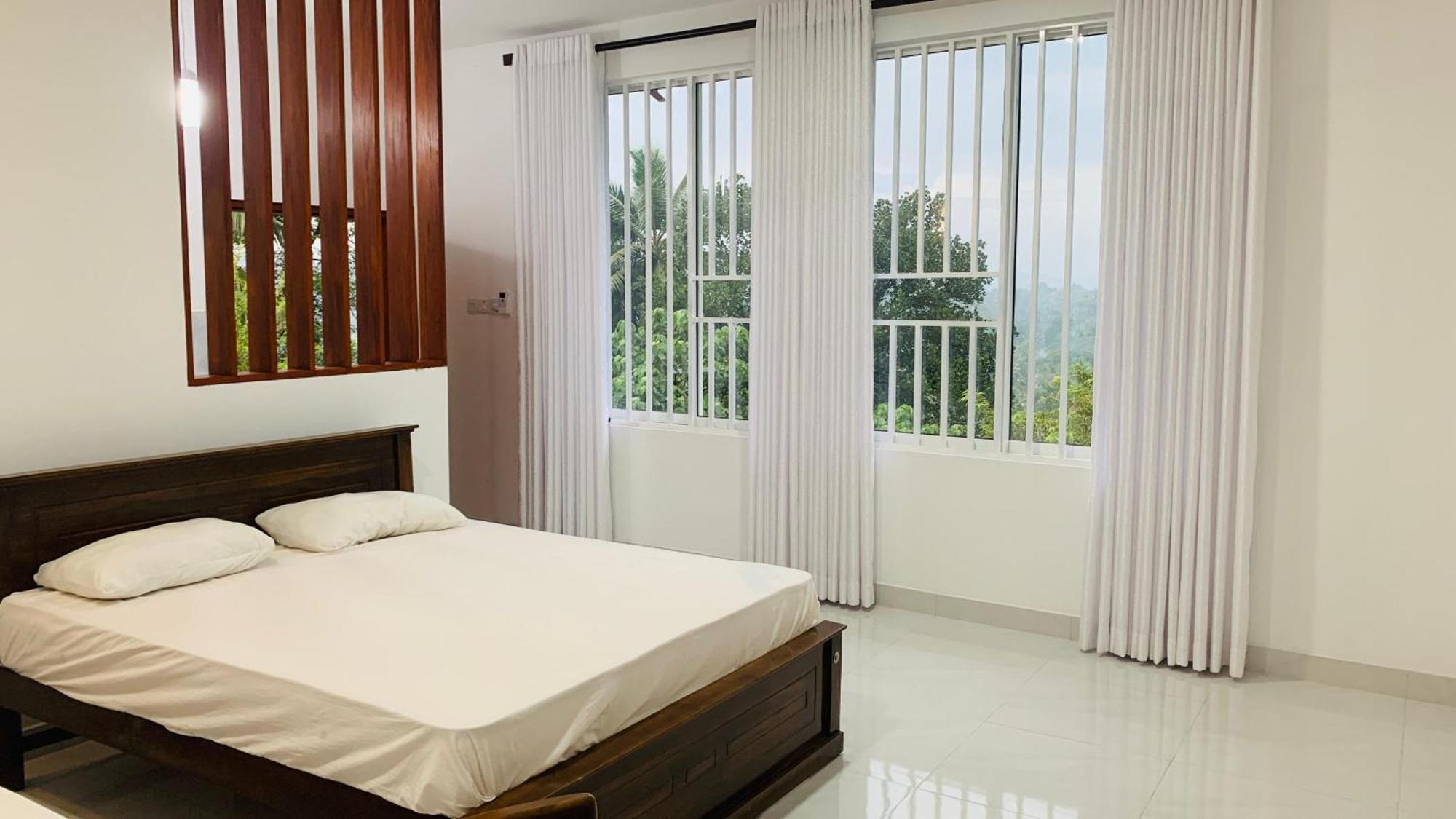 Meridian Holiday Resort Ratnapura Ngoại thất bức ảnh