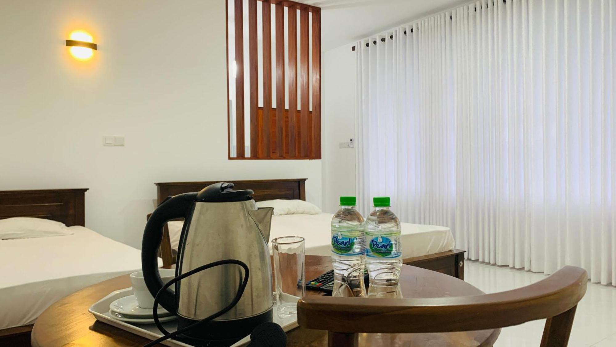 Meridian Holiday Resort Ratnapura Ngoại thất bức ảnh