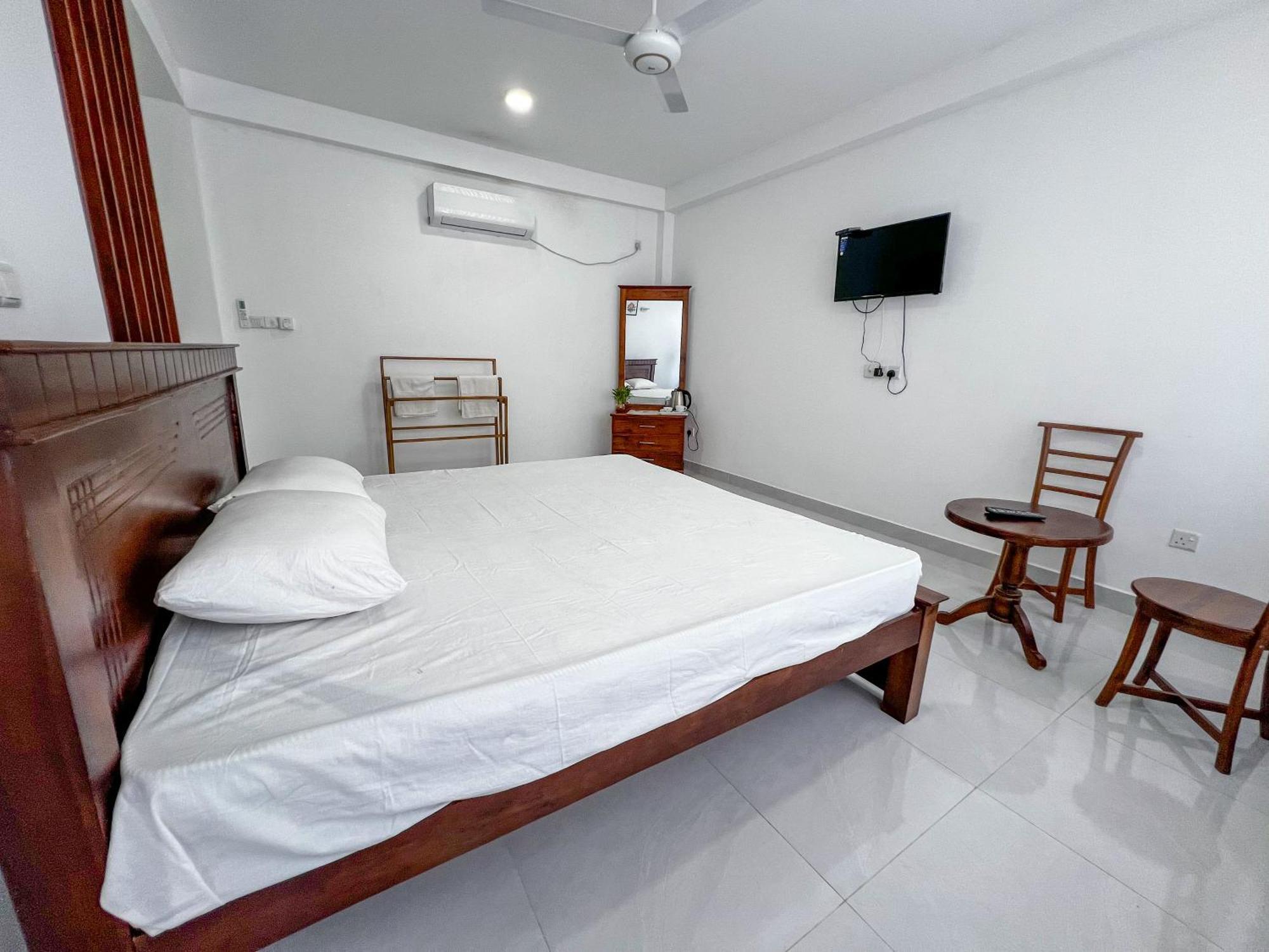 Meridian Holiday Resort Ratnapura Ngoại thất bức ảnh